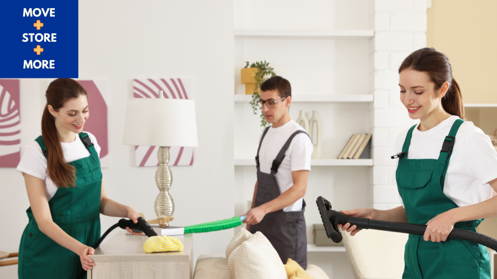 Image of a professional cleaning team working.