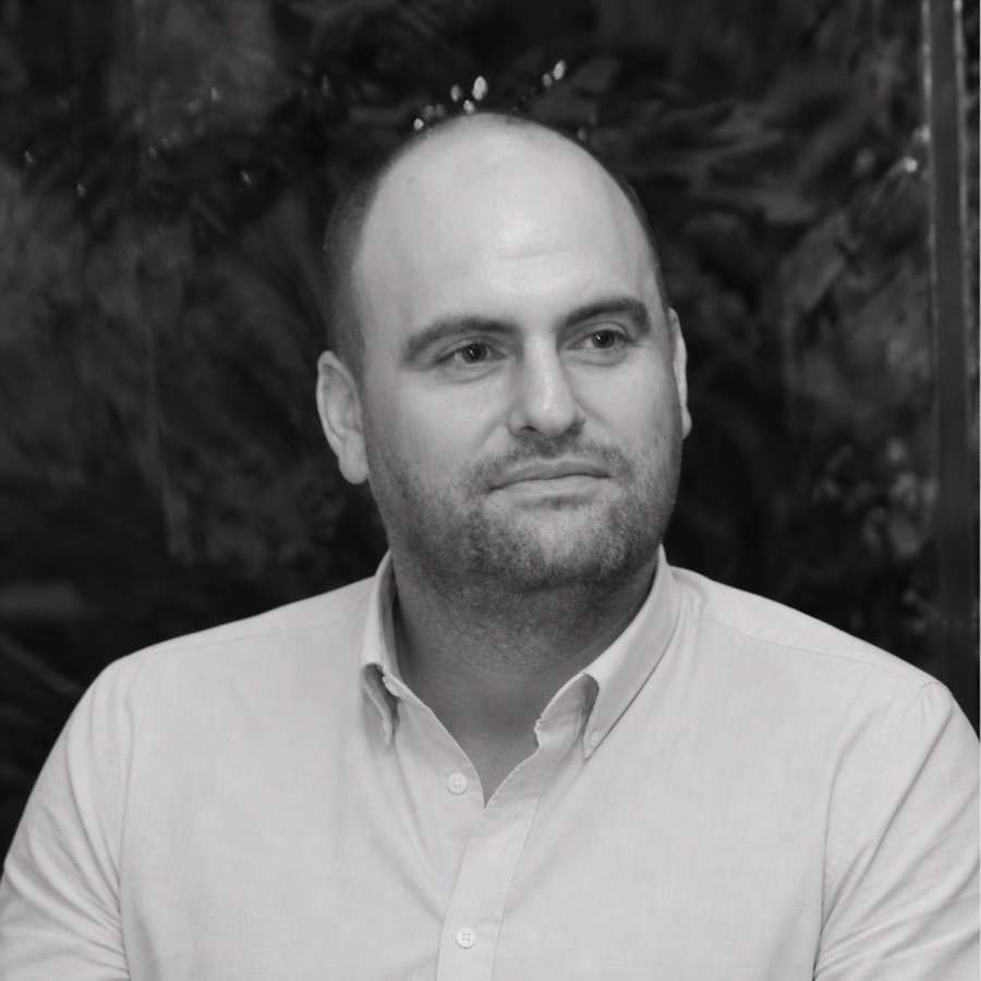 Martyn, removals-industry writer and former removal-company operator